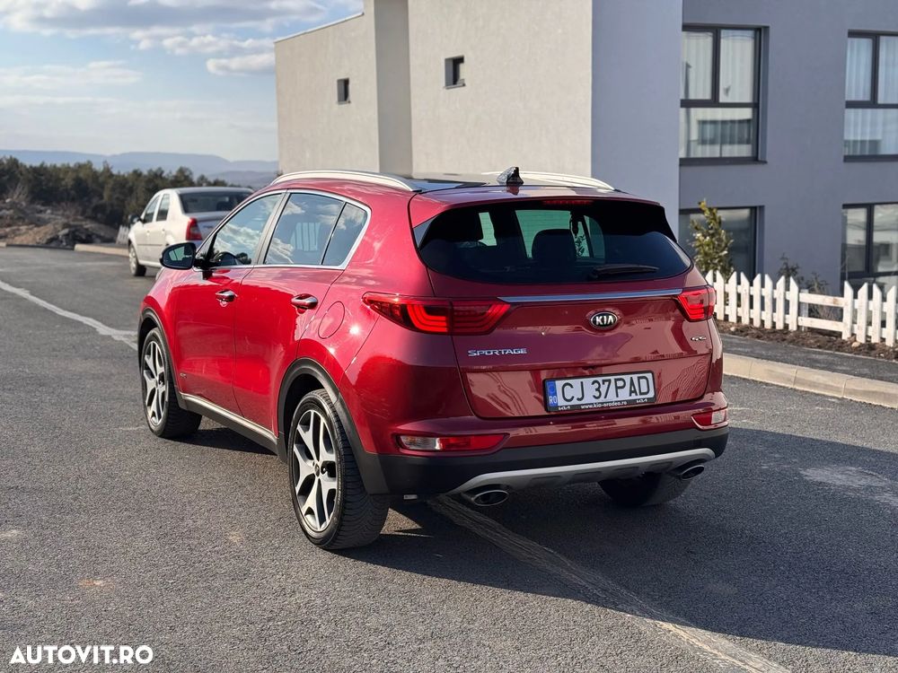 Kia Sportage 2,0 CRDI AWD Aut. GT Line - 3