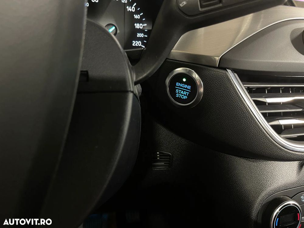 Ford Focus 1.5 EcoBlue Titanium - 23
