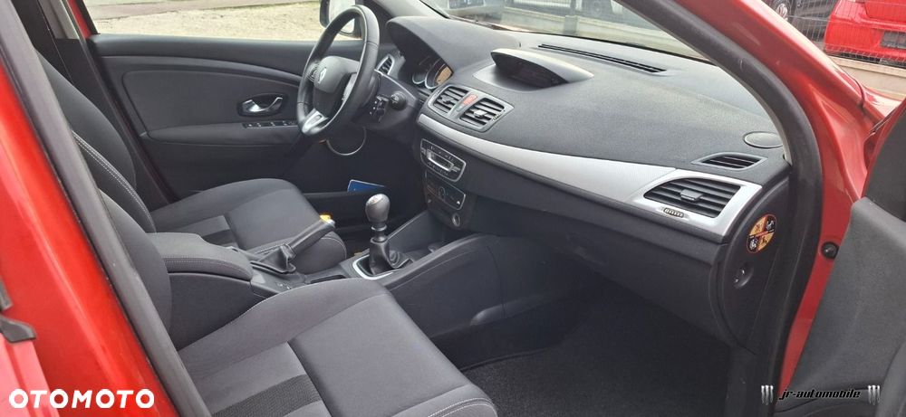 Renault Megane 1.6 16V 110 Dynamique - 10