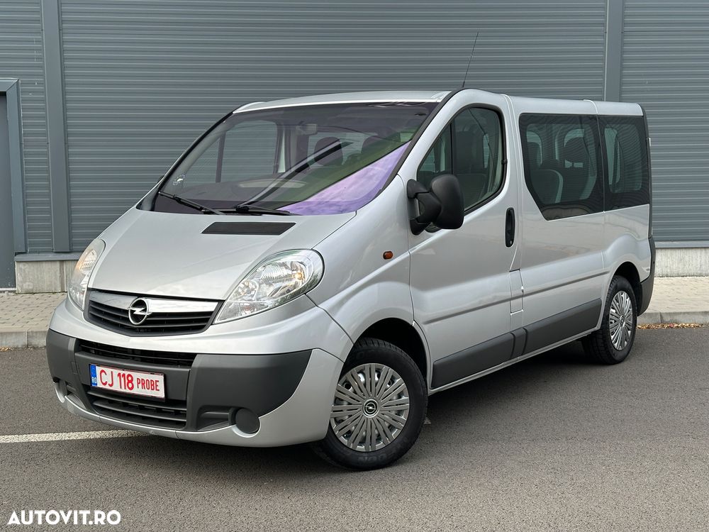 Opel Vivaro - 2