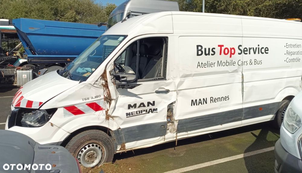 Volkswagen CRAFTER - 4