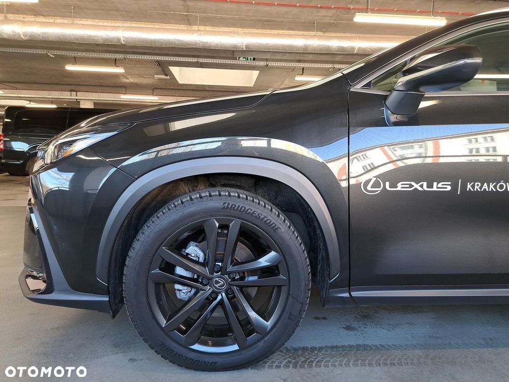 Lexus NX 350h Prestige AWD - 30