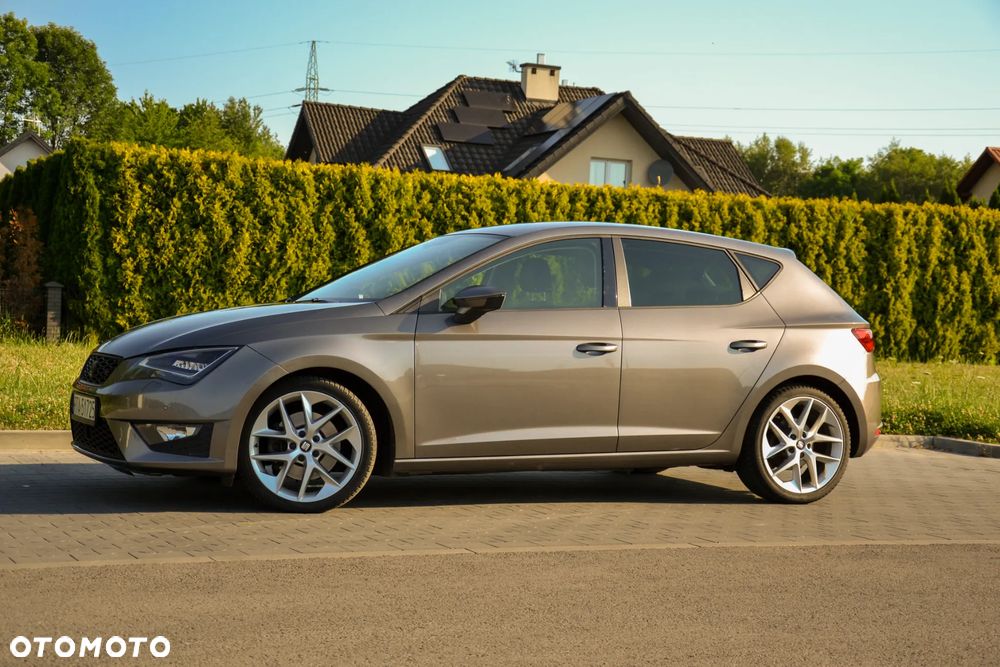 Seat Leon 1.8 TSI Start&Stop DSG FR - 4