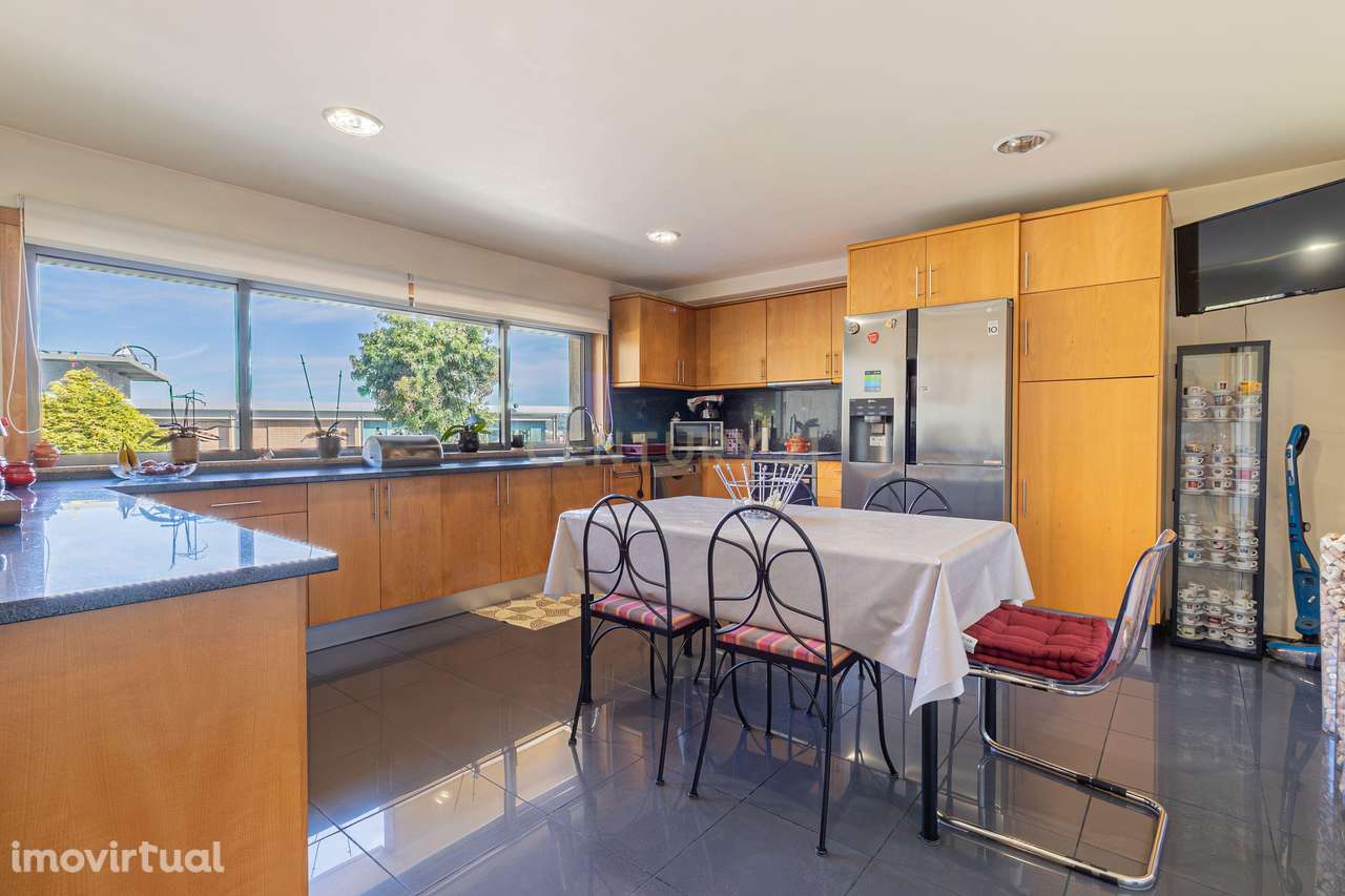 MORADIA T3 COM PISCINA AQUECIDA EM FRAIÃO - Grande imagem: 5/33