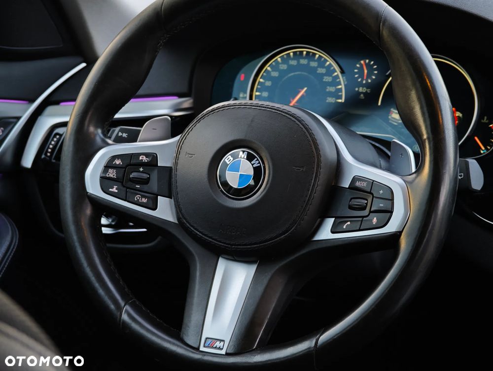 BMW Seria 5 - 26