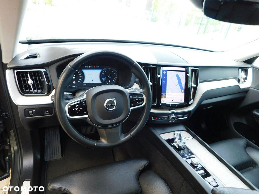Volvo XC 60 B4 B Inscription - 17