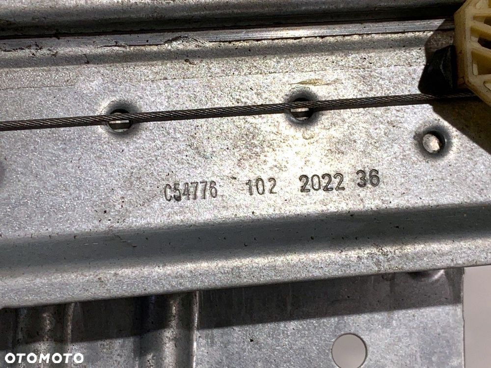 PODNOŚNIK SZYBY PRAWY PRZÓD  MERCEDES-BENZ SPRINTER 3,5-t Tourer Bus (B907) 2018 - 2022 317 CDI - 6