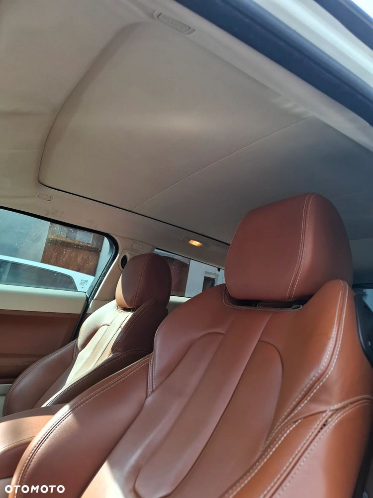 Land Rover Range Rover Evoque - 11