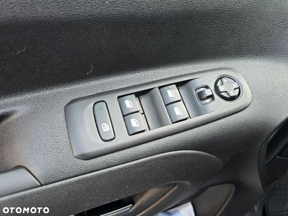 Opel Combo 1.5 CDTI Enjoy S&S - 14