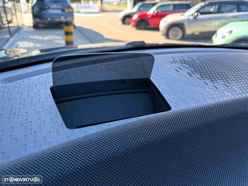 MINI 3 Portas Cooper SE Classic M - 7