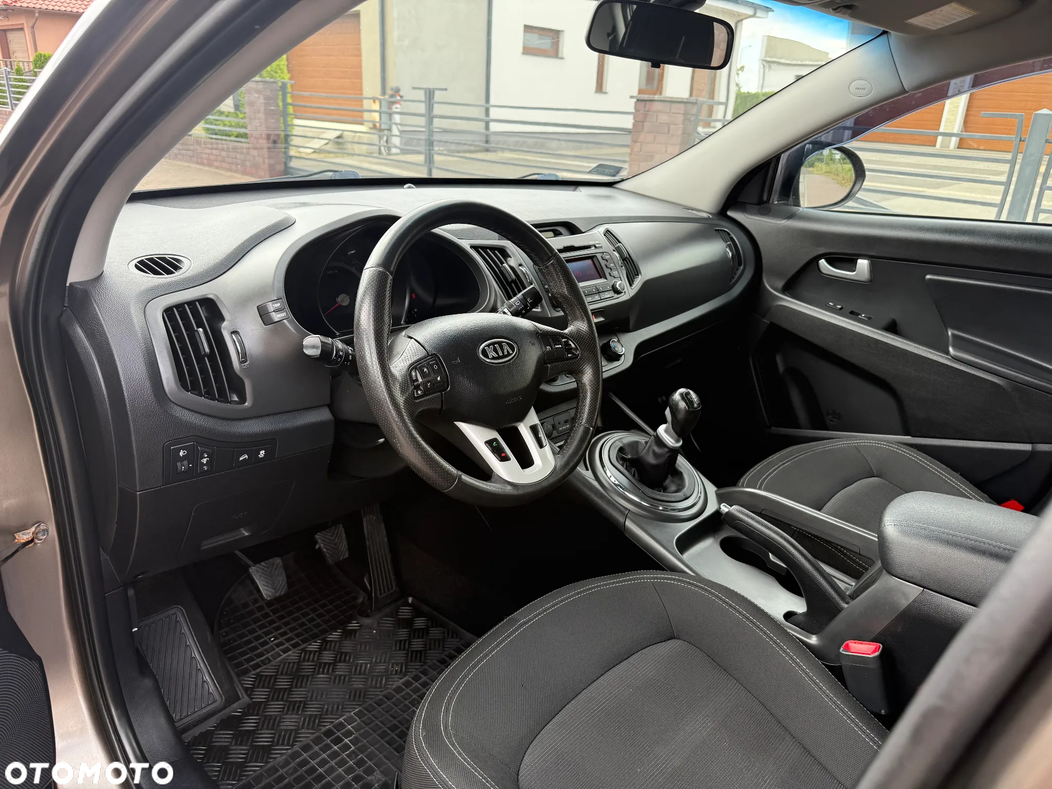 Kia Sportage - 16