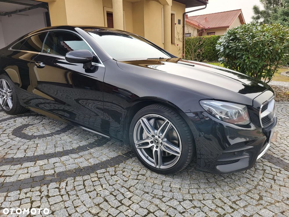 Mercedes-Benz Klasa E 400 Coupe 4-Matic 9G-TRONIC - 9