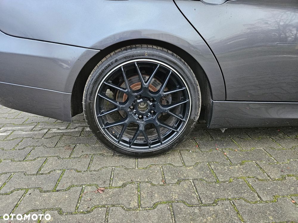 BMW Seria 3 320i - 10