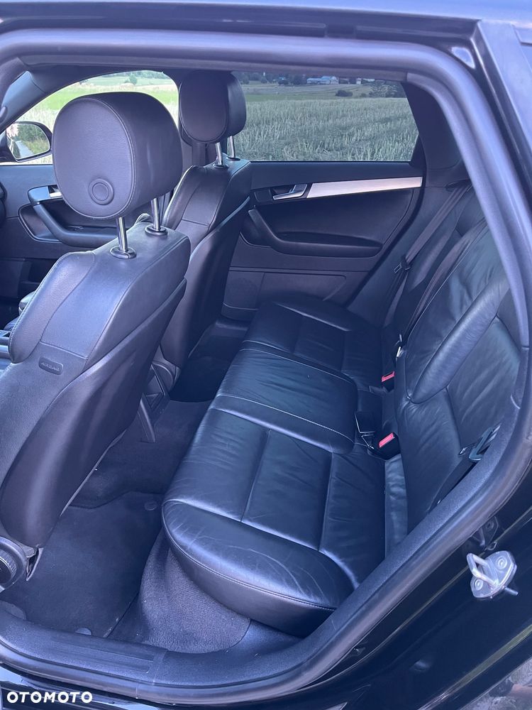 Audi A3 Sportback 1.6 TDI DPF S line Sportpaket - 7