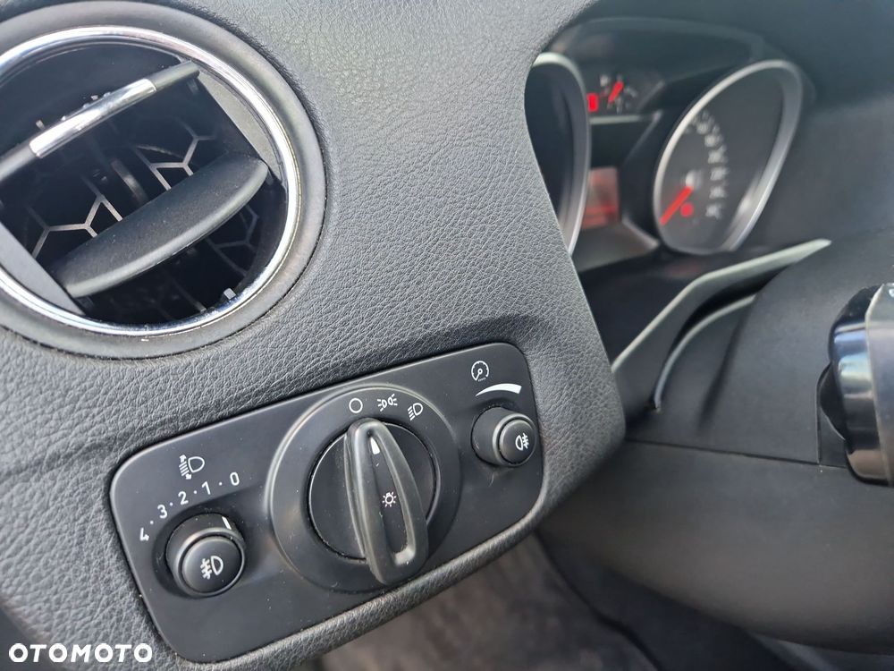 Ford Mondeo 1.8 TDCi Ambiente - 22
