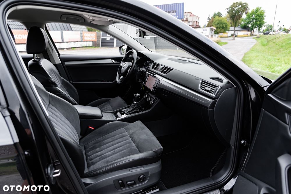 Skoda Superb 2.0 TDI Style DSG - 36