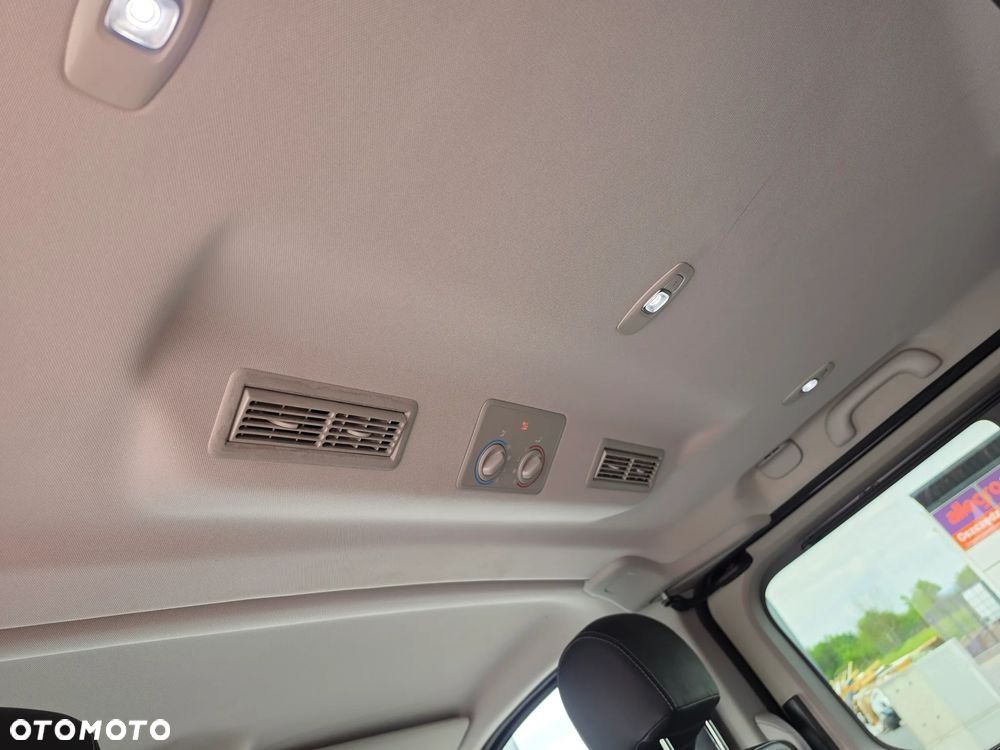 Opel Vivaro L2H1 2,9t Elegance Premium - 20
