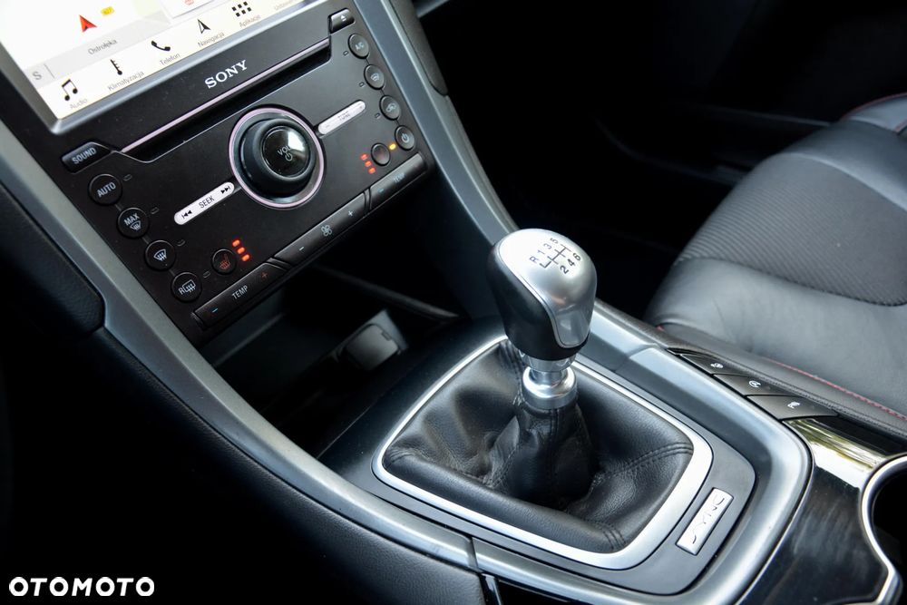 Ford Mondeo 2.0 EcoBlue ST-Line - 30