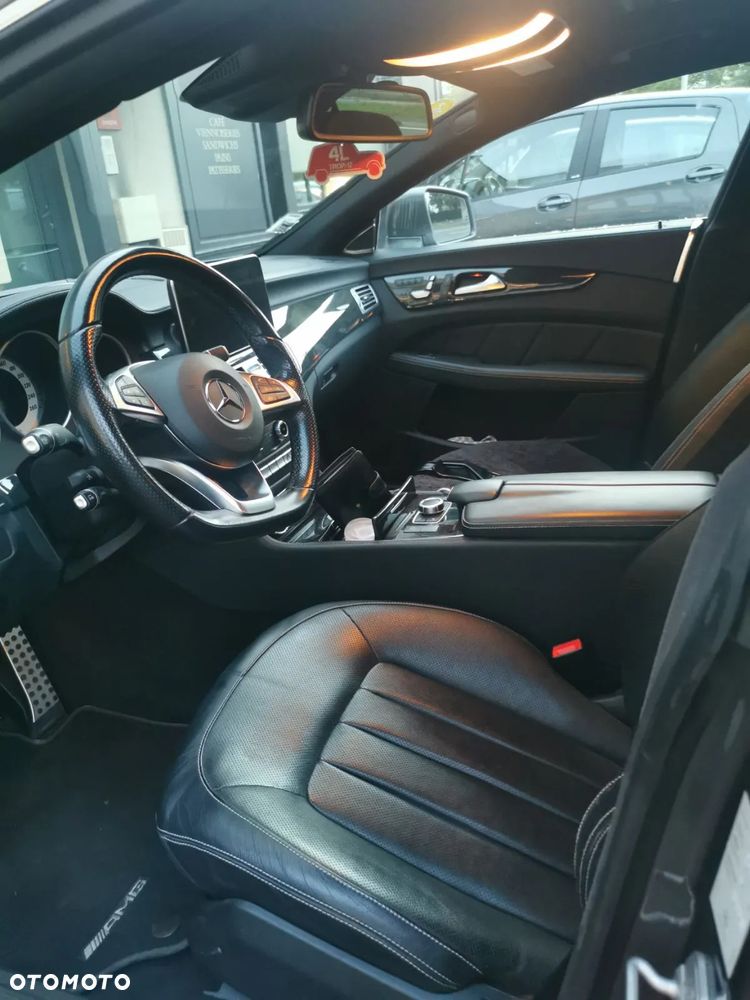 Mercedes-Benz CLS 350 d 4Matic 9G-TRONIC - 4