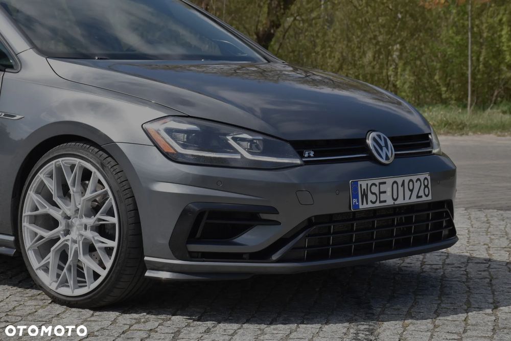 Volkswagen Golf R 4Motion (BlueMotion Technology) DSG - 2