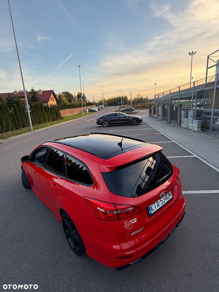 2015 Ford Focus, photograph 8