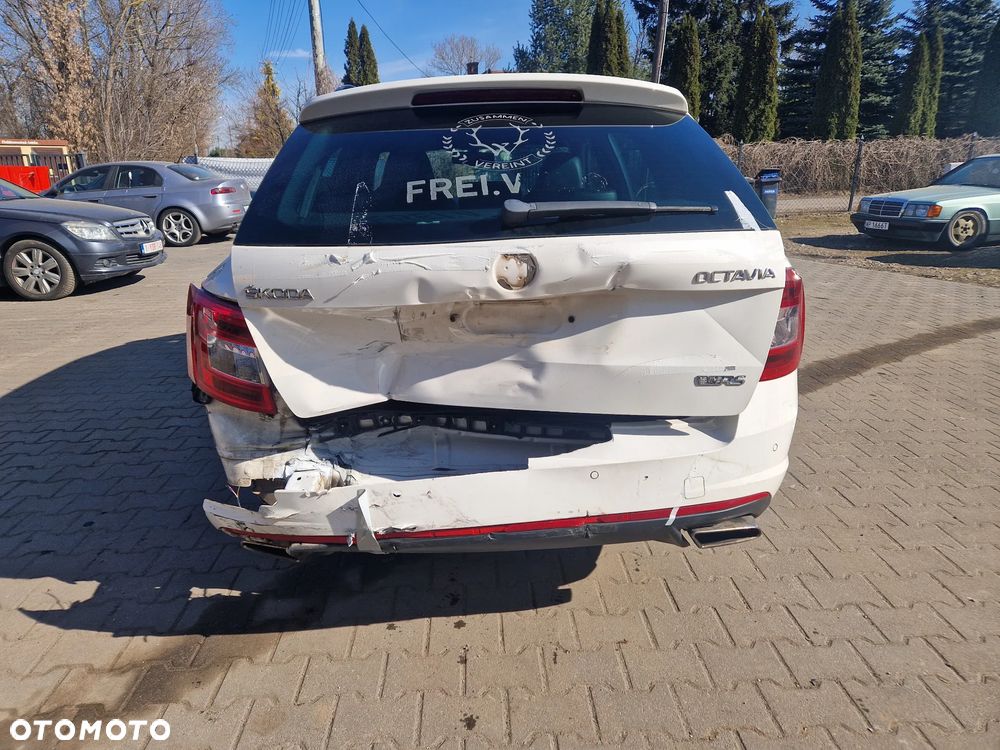 Skoda Octavia 2.0 TSI (Green tec) RS - 4