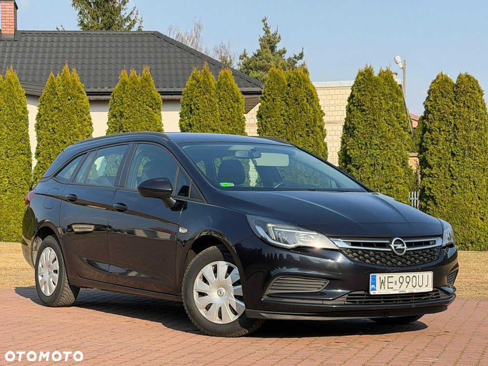 Opel Astra 1.6 CDTI Enjoy - 25