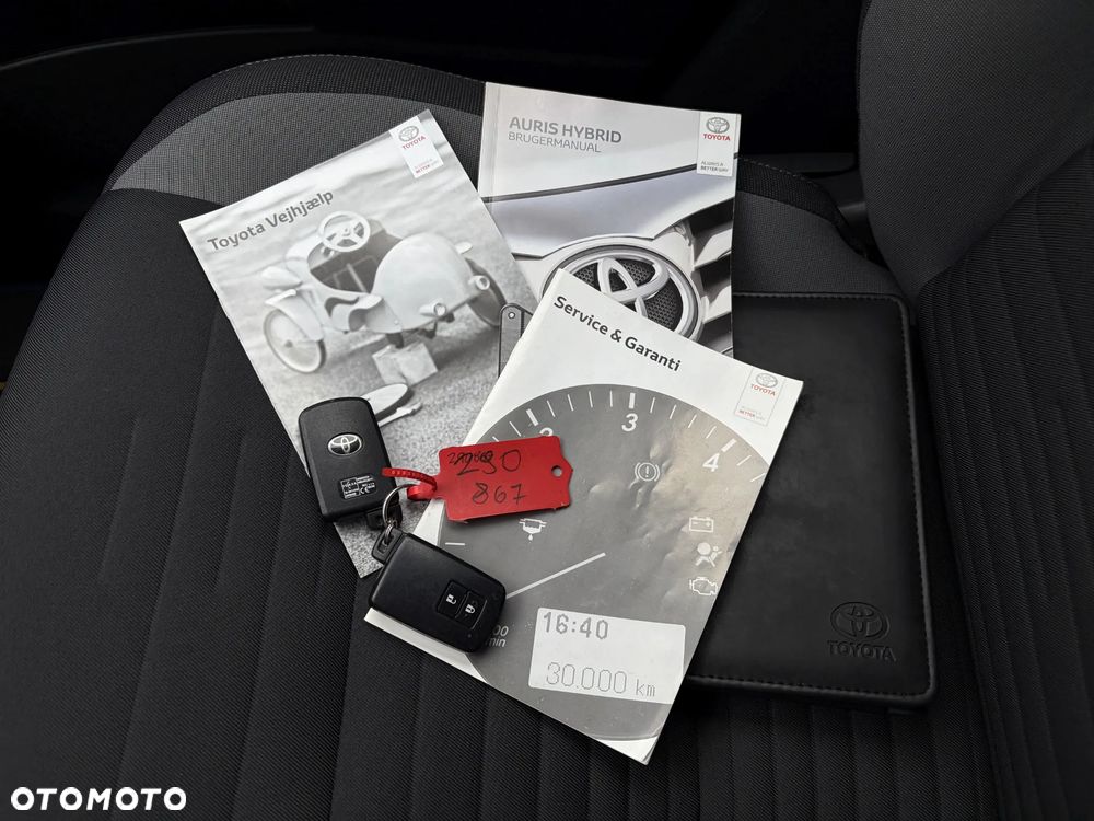 Toyota Auris - 37