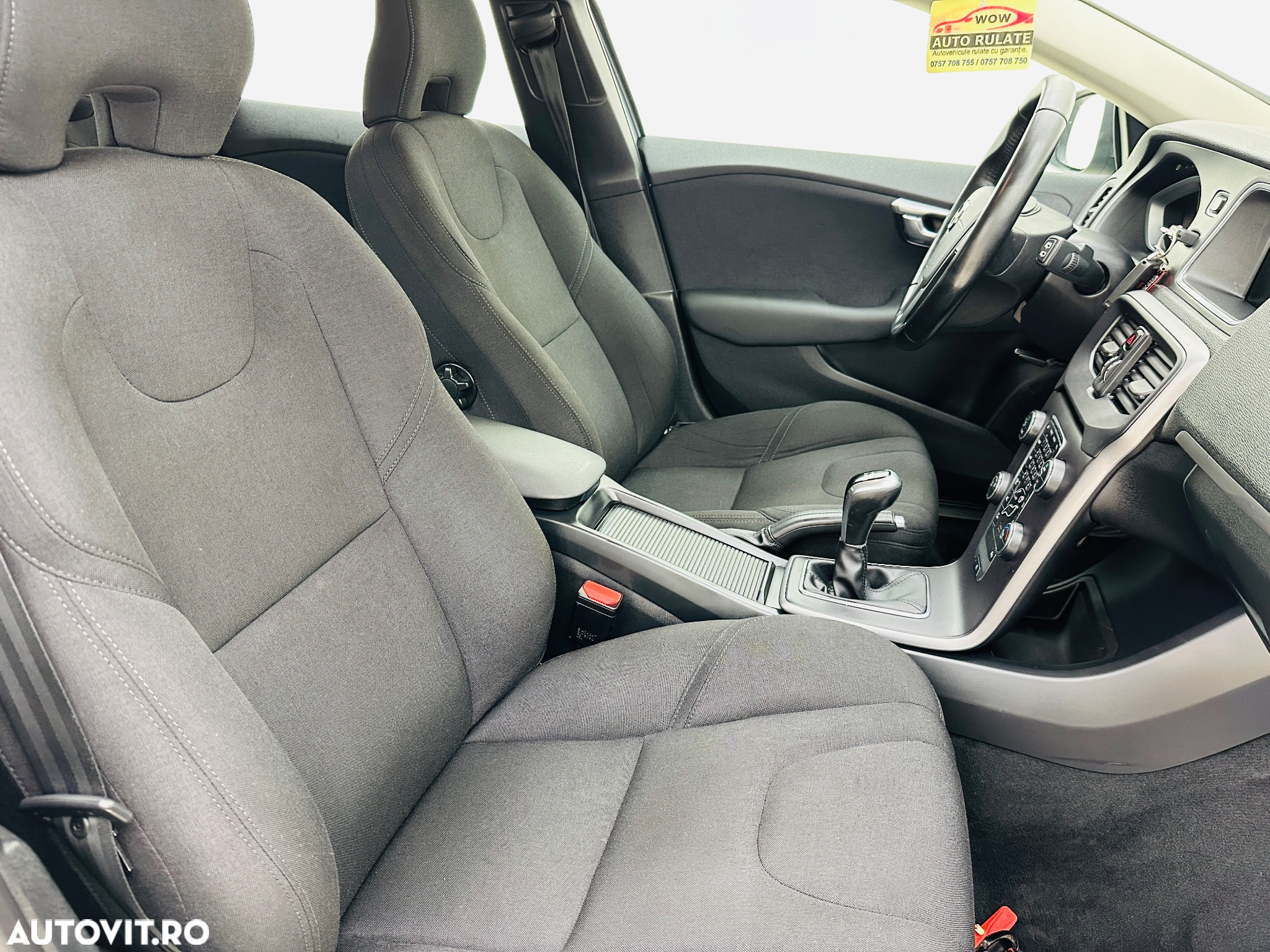 Volvo V40 - 16