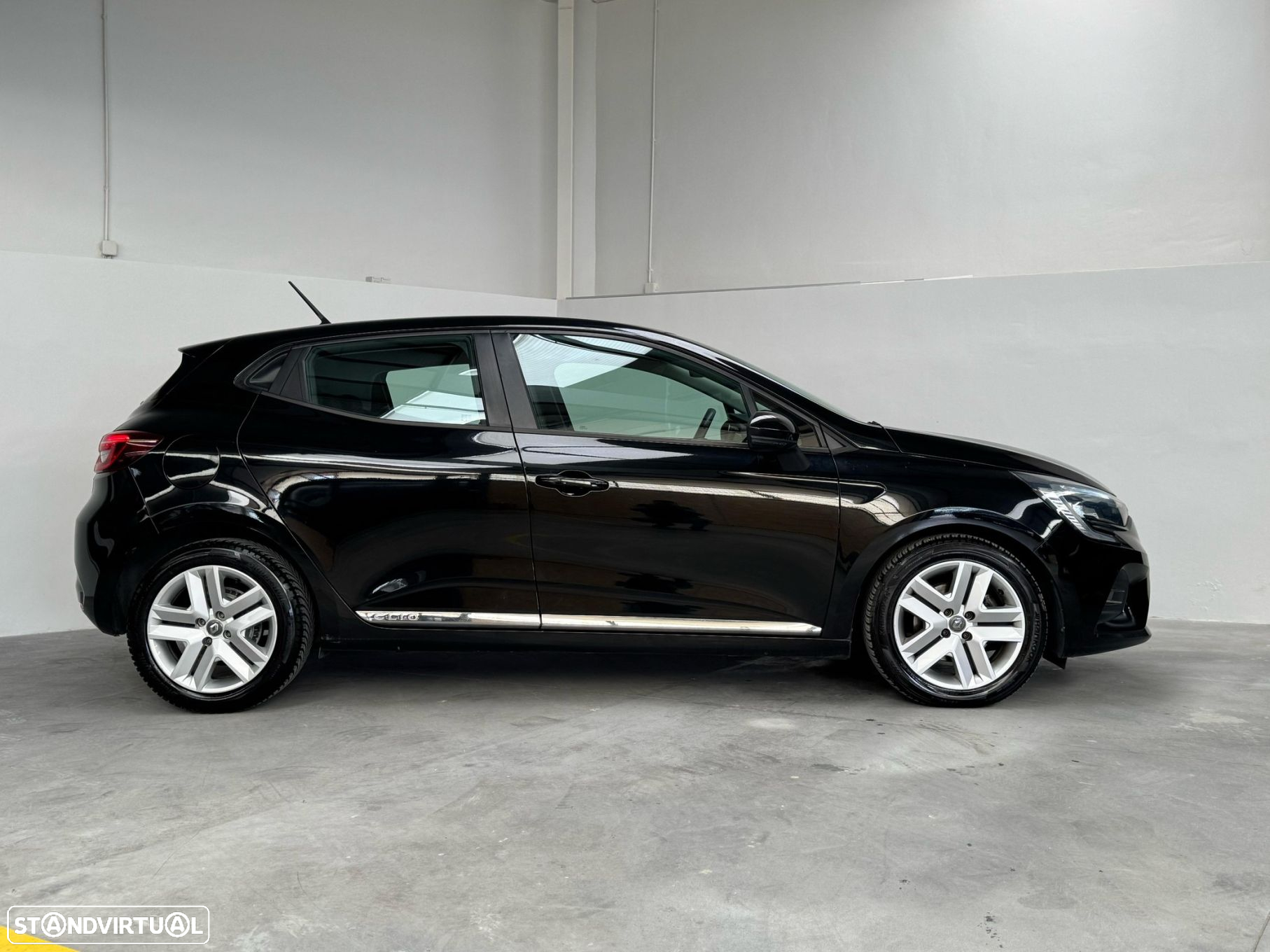 Renault Clio 1.5 dCi Limited - 10
