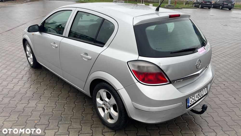 Opel Astra - 4