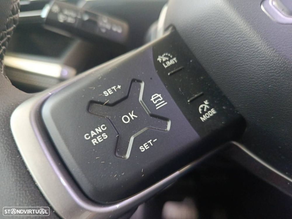 Jeep Compass 1.2 e-Hybrid Summit DCT6 - 16
