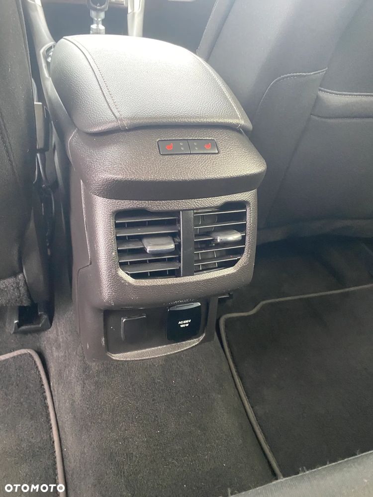 Ford Mondeo 2.0 TDCi Titanium - 27