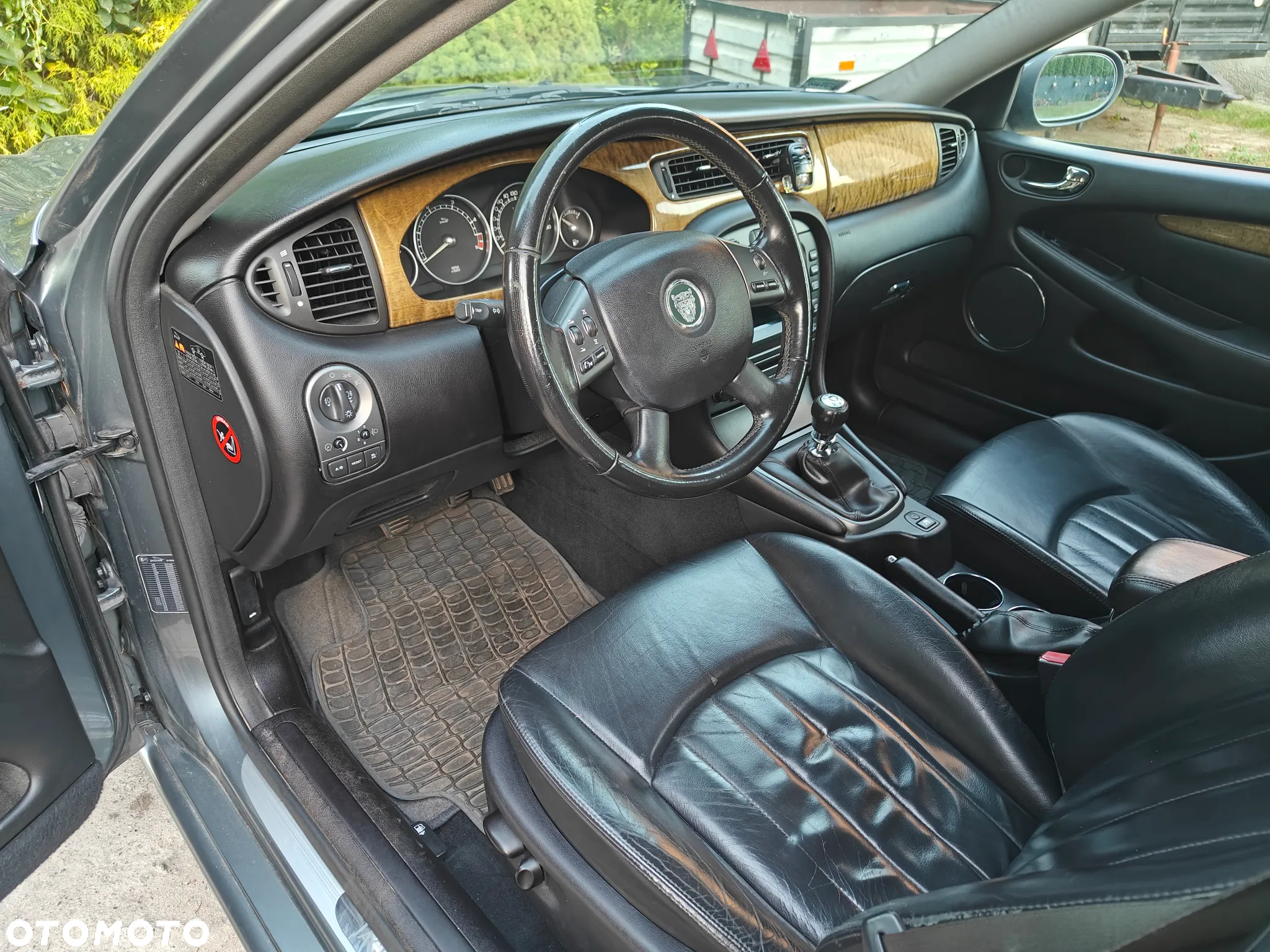 Jaguar X-Type Estate 2.0 Diesel Executive - 12