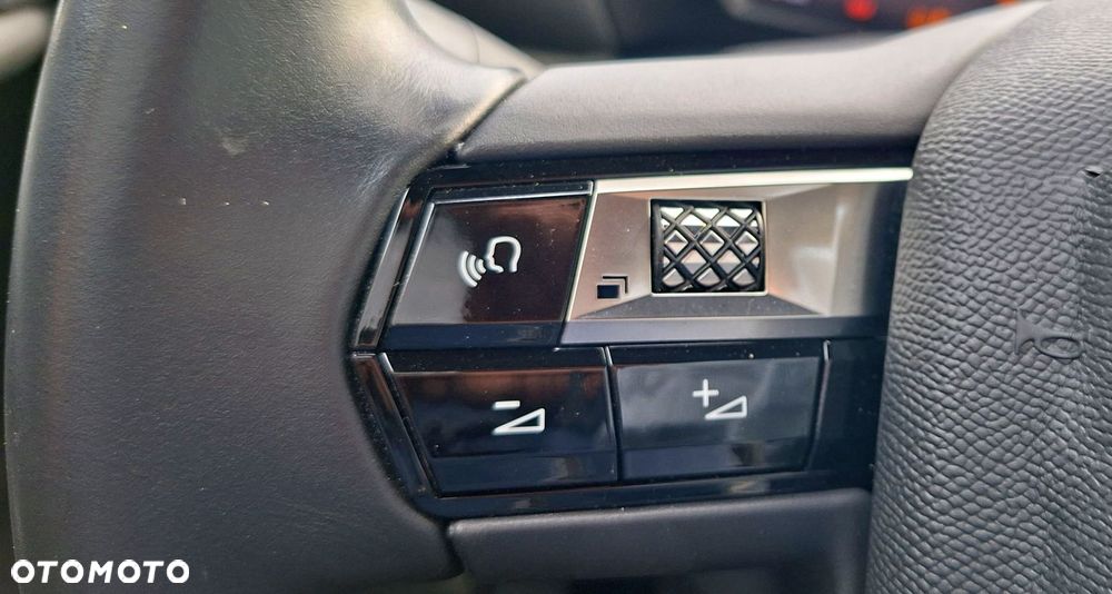 DS Automobiles DS 3 Crossback 1.2 PureTech Bastille - 17