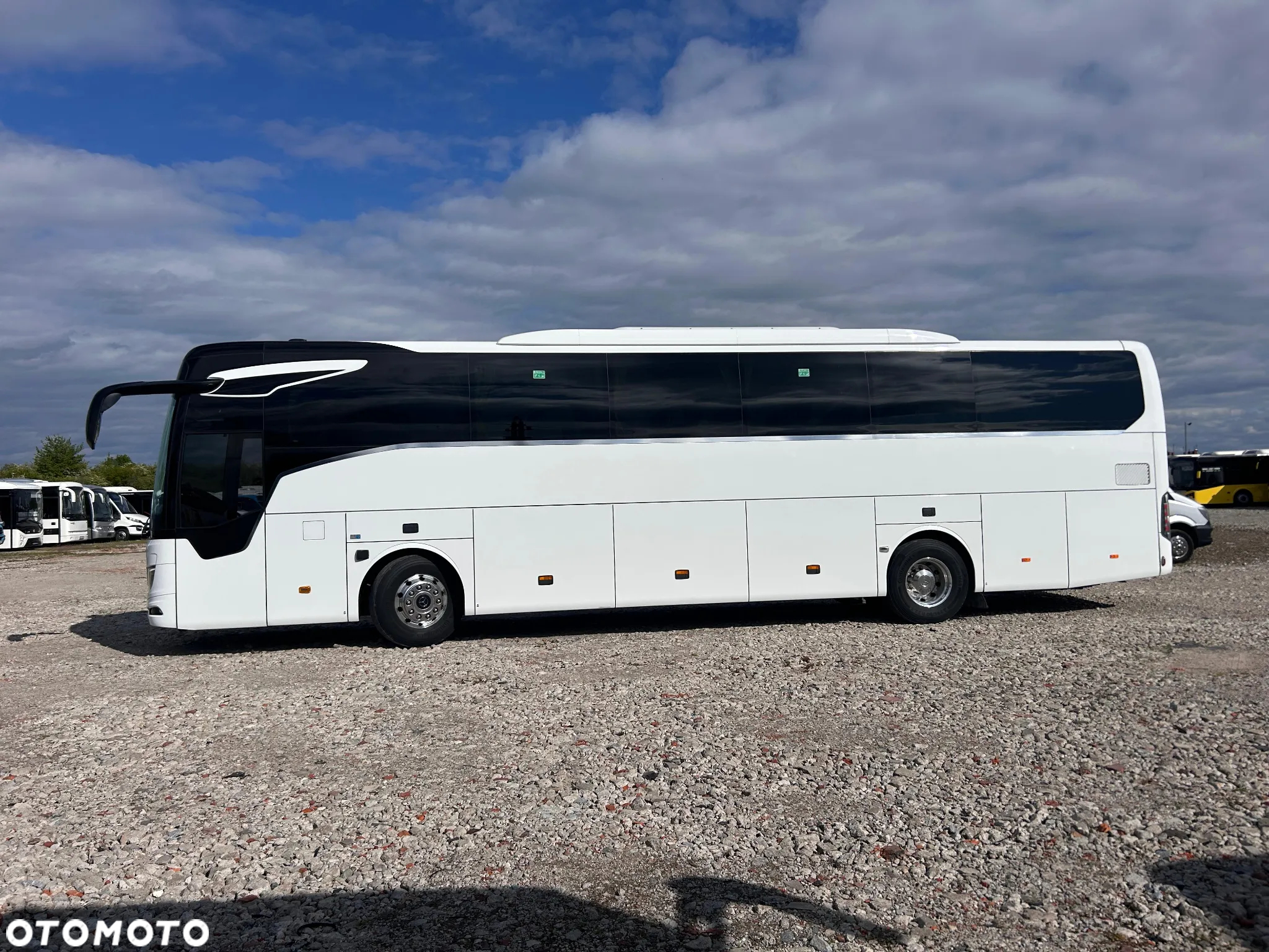 Mercedes-Benz Tourismo - 5