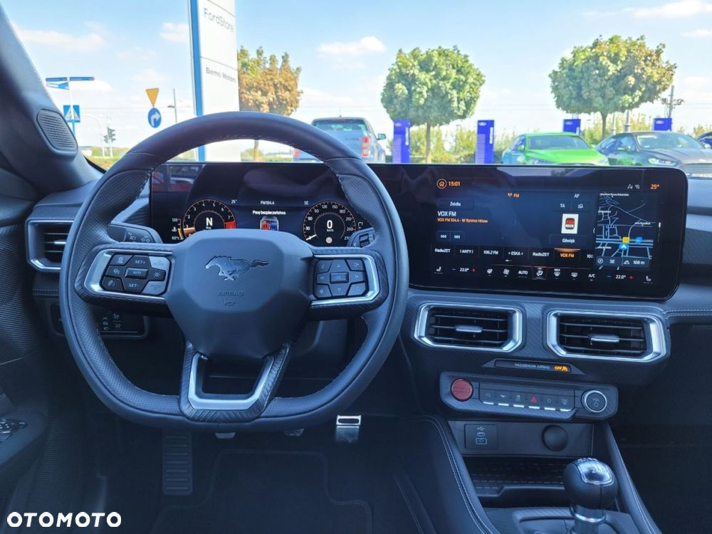 Ford Mustang - 22