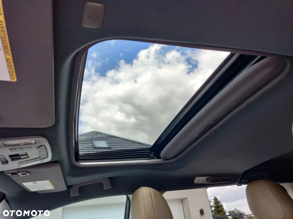 Toyota Sienna - 16