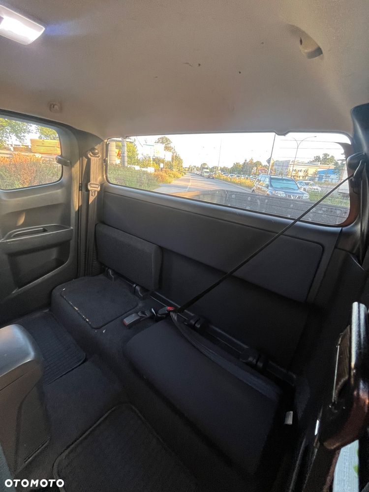 Isuzu D-Max - 29