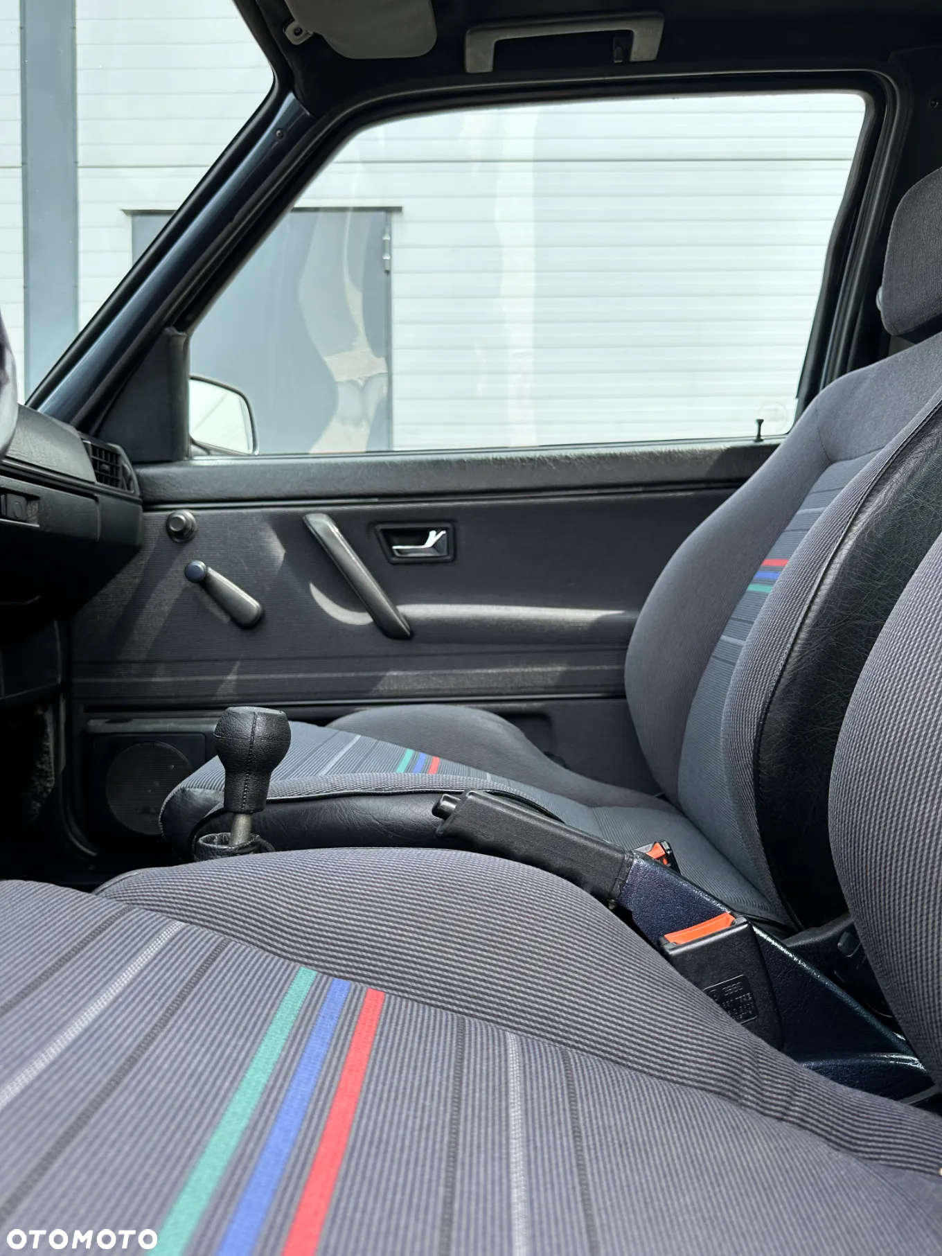 Volkswagen Golf 1.8 GTI 16V - 34