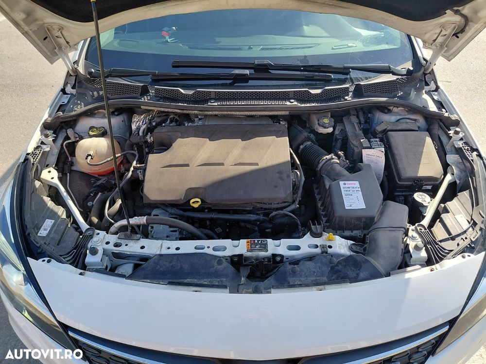 Opel Astra 1.5 D Start/Stop Automatik Ultimate - 24