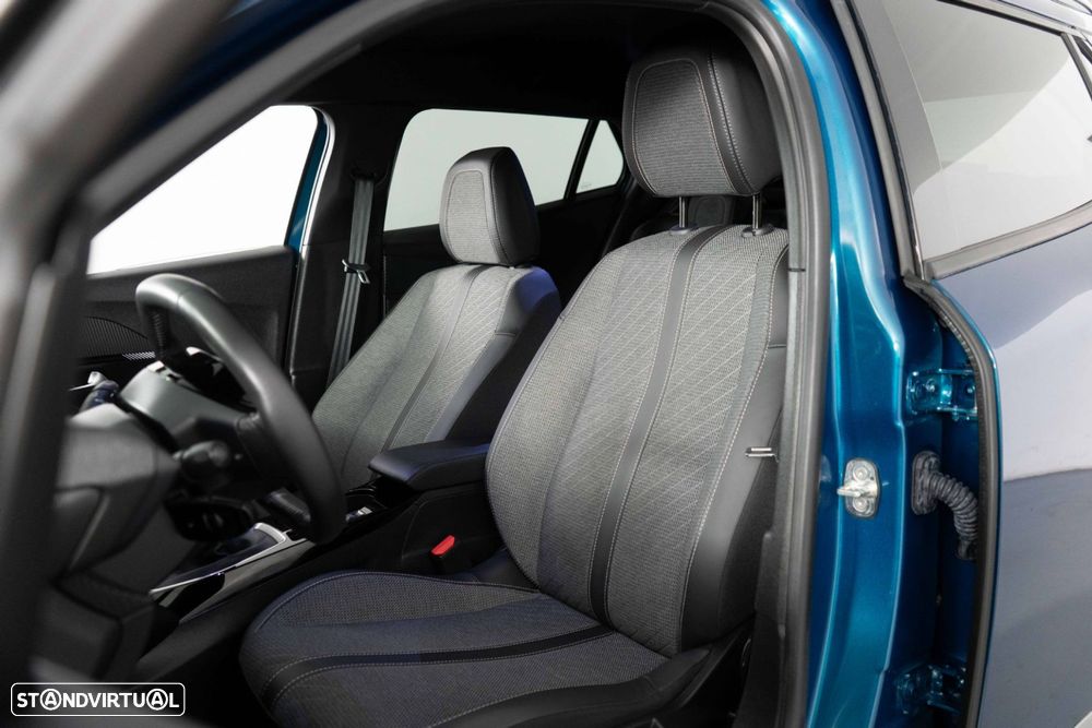 Peugeot 2008 1.2 PureTech Allure - 10