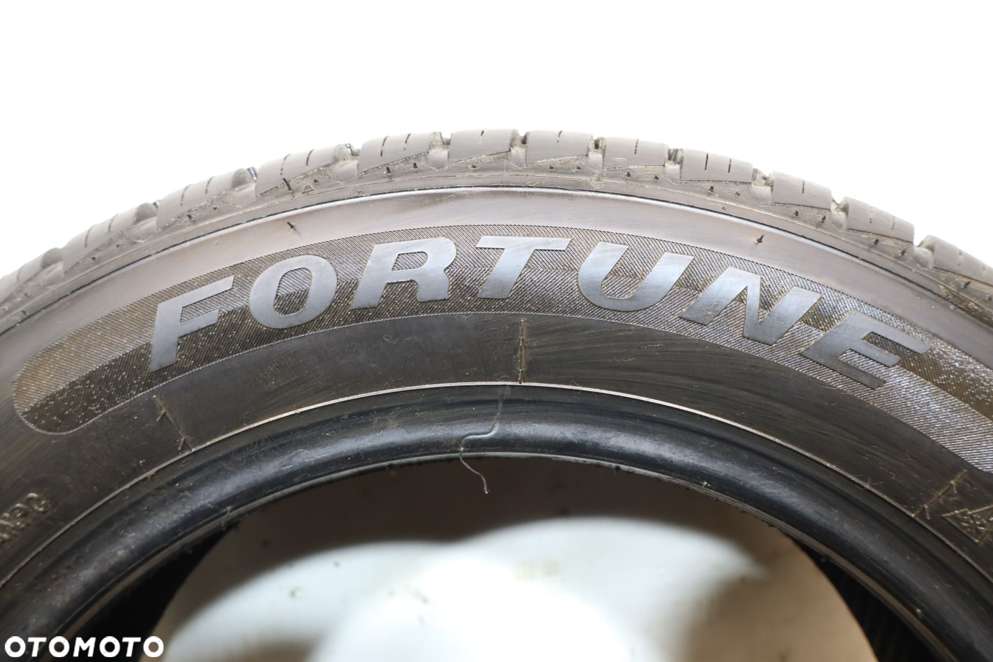 OPONA OPONY 2 SZT FORTUNE 185/60/15 ZIMA 21R - 16