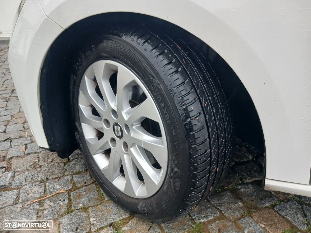 SEAT Leon 1.6 TDI ECOMOTIVE Style - 17