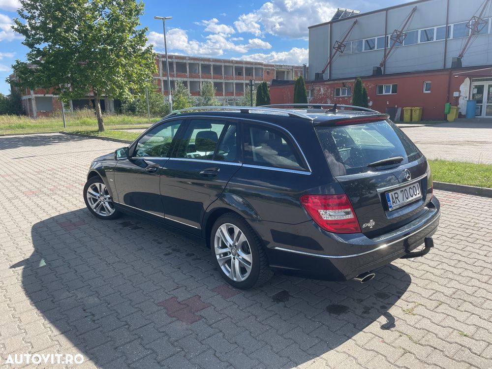Mercedes-Benz C 250 CDI DPF (BlueEFFICIENCY) Avantgarde - 3