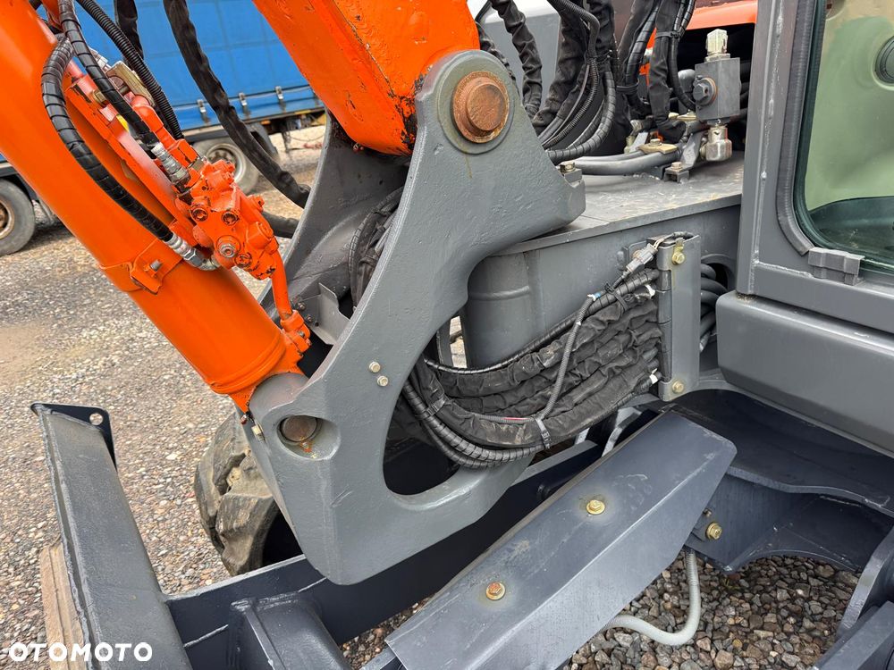 Hyundai Minikoparka  8,4 t Zaxis ZX 85 USBLC-3 Skarpówka AC - 16