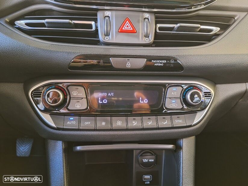 Hyundai i30 1.0 T-GDI Style Plus - 22