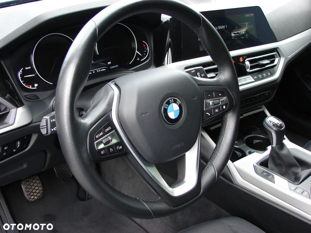 BMW Seria 3 318d Advantage - 14