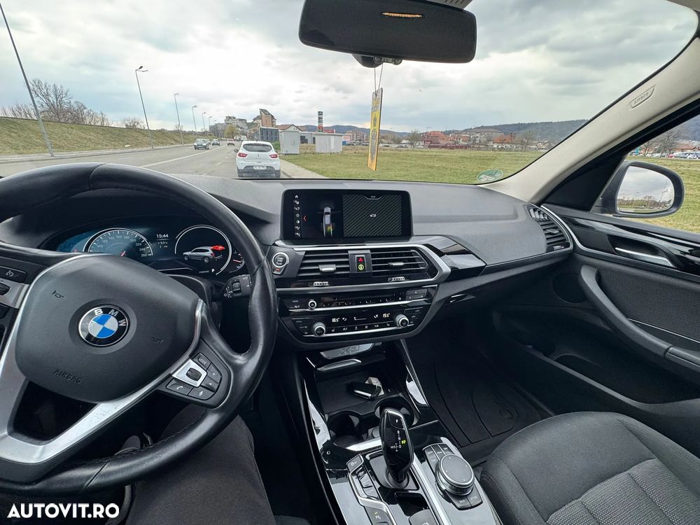 BMW X3 xDrive20d Aut. Advantage - 14