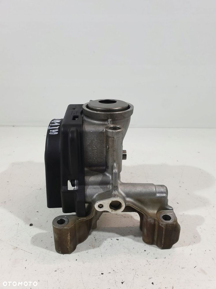 POMPA OLEJOWA FORD 1.0T ECOBOOST CM5G-6600-DC - 3